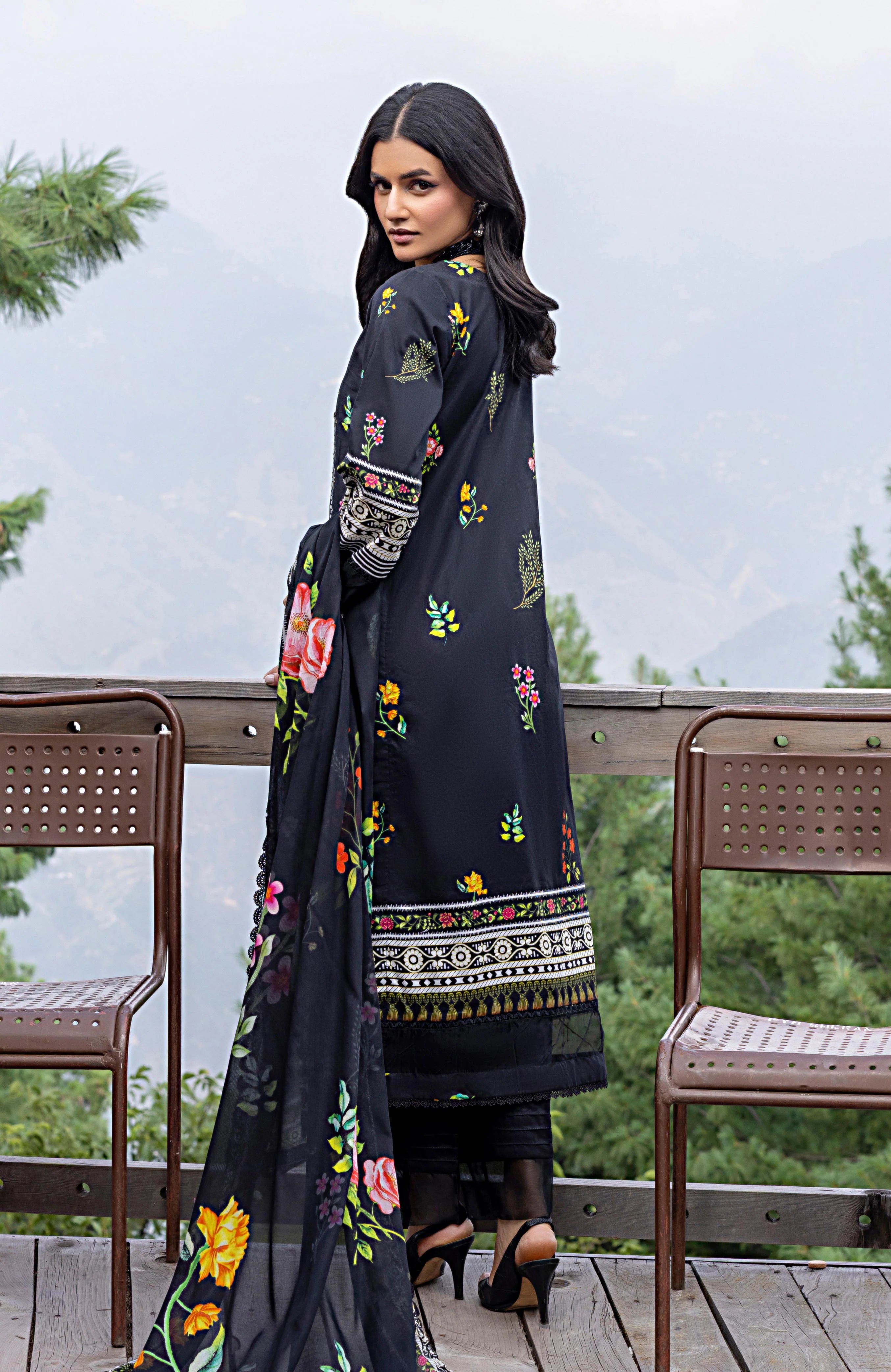 Monsoon Print Canvas 3 Piece-MPC-25-09