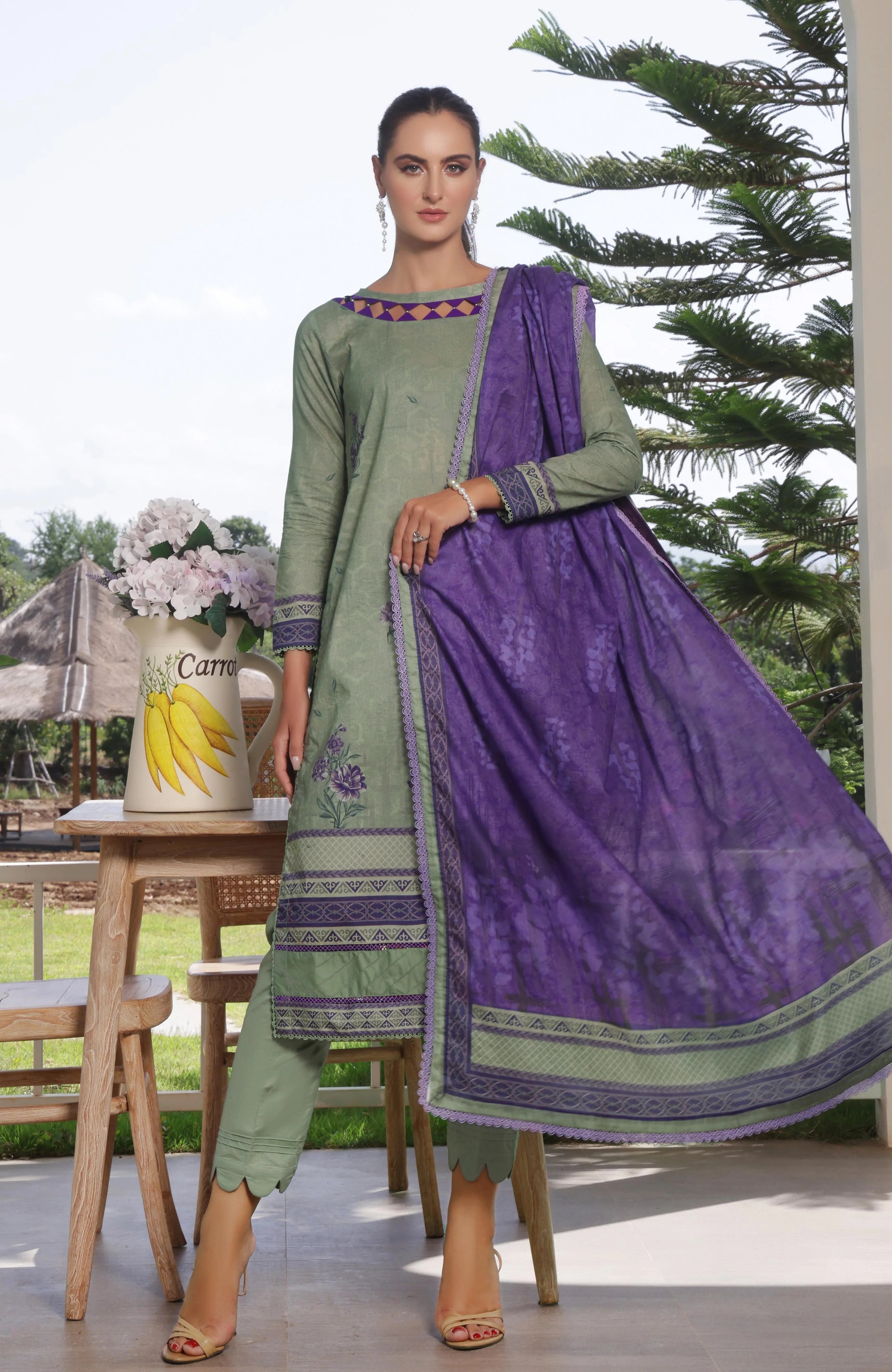 Grace Cambric Edition 3 Piece GCE-25-04