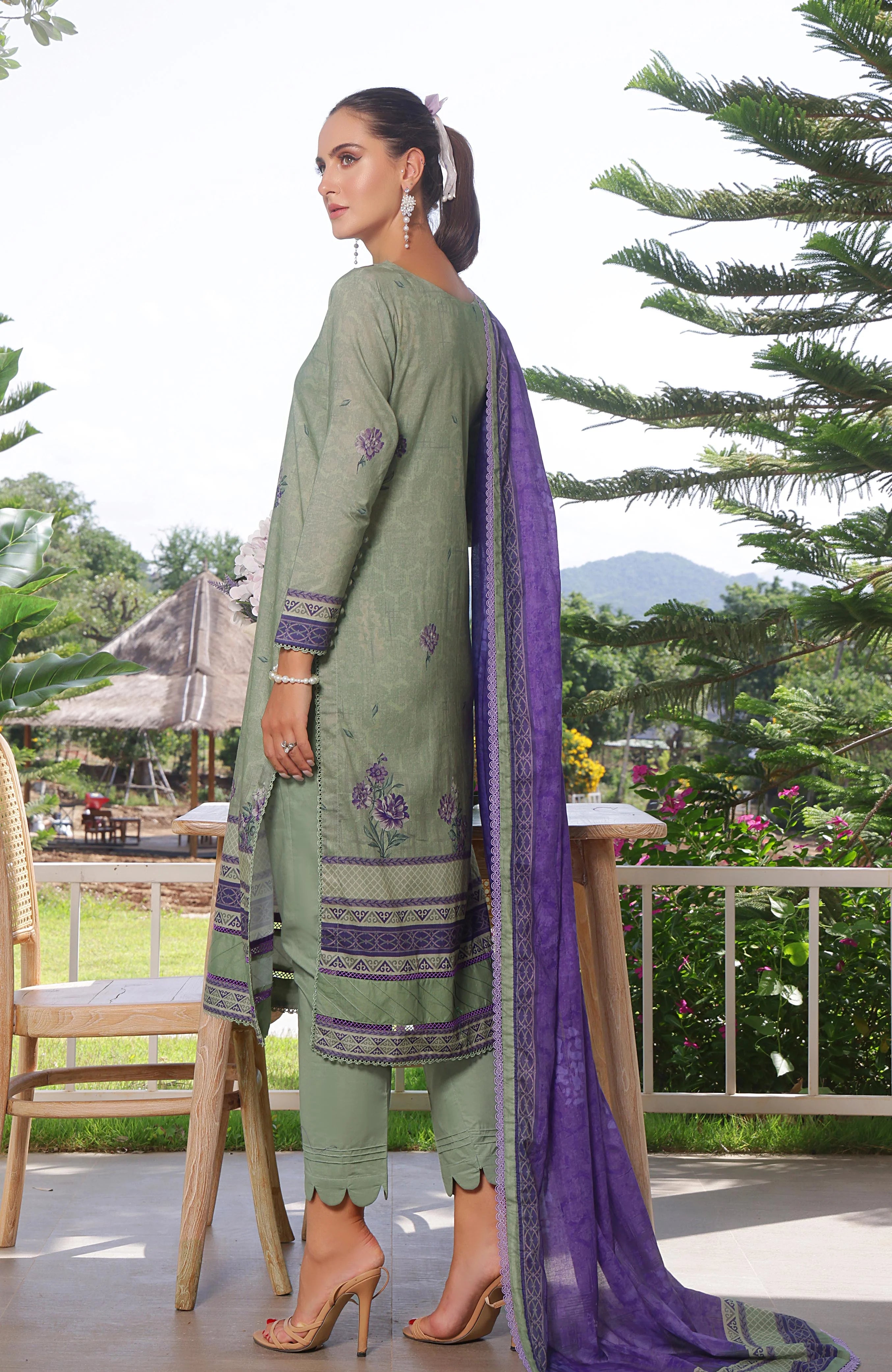 Grace Cambric Edition 3 Piece GCE-25-04